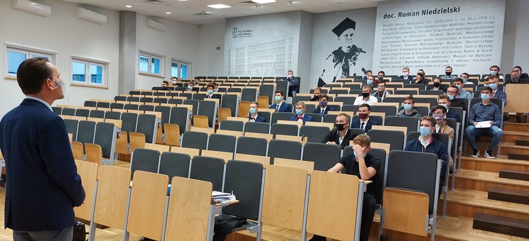 Wydziałowe inauguracje dla studentów pierwszego roku